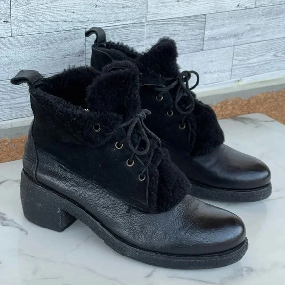 Punto Pigro leather/sheepskin lace-up booties size 38 7.5 - Picture 1 of 13